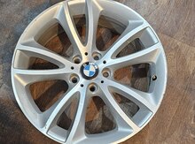 BMW F10 diski R19