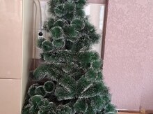 Yeni il ağacı