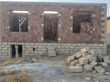 Həyət evi, 28 May qəs.