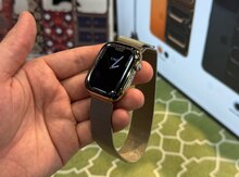 Apple Watch Series 8 Steel Gold 45mm