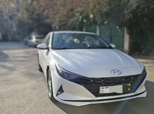 Hyundai Elantra, 2021 il