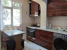 3-otaqlı mənzil, Gəncə pr., 80 m²