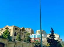 Həyət evi, Gənclik m.