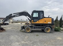 Təkərli excavator Wolf XE80, 2025 ili