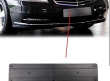 Mercedes W221 nömrə altlığı