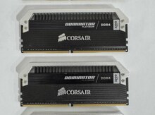 Corsair DOMINATOR® PLATINUM 32GB (4 x 8GB) DDR4 3200MHz