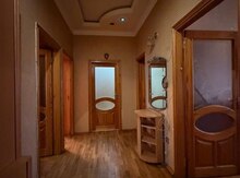 3-otaqlı mənzil, Bakıxanov qəs., 100 m²