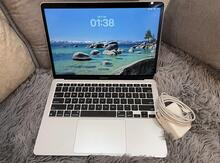 Apple MacBook Air M1