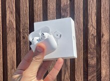 AirPods 4