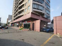 3-otaqlı yeni tikili kirayə verilir, Koroğlu Rəhimov küç. 17, 167 m²