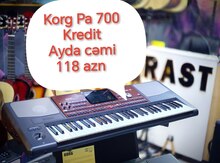 Sintezator Korg Pa700