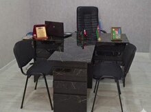 Ofis masası 