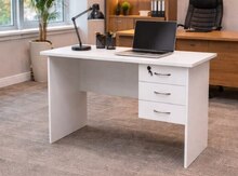 Ofis masası 