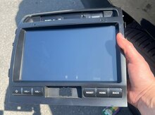Toyota Land Cruiser monitoru