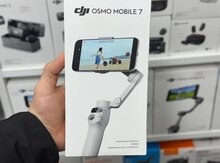 DJI Osmo Mobile 7