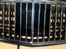 Mercedes W205 maybach radiator barmaqlığı