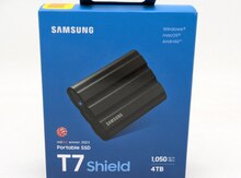 SSD, Samsung T7 Shield 4TB Portable 
