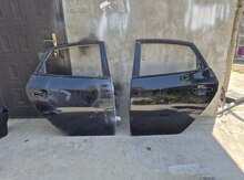 Hyundai Elantra qapıları