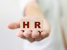 İnsan resursları meneceri işi axtarıram