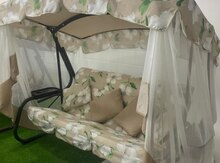 Yelləncək divan