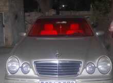 Mercedes E 220, 2001 il
