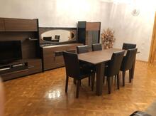 3-otaqlı yeni tikili kirayə verilir, E.Akademiyası m., 140 m²