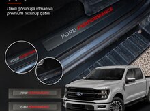 Ford F150 raptor qapı plastması