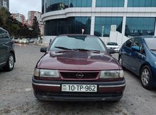 Opel Vectra, 1995 il