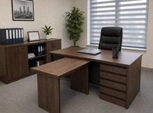 Ofis masası 