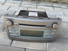 Toyota Camry maqnitolası