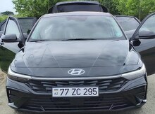 Hyundai Elantra, 2024 il