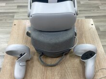 Meta Quest 2 VR eynəyi