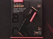WD Black SN850X 1TB M.2 NVMe SSD 7300mb/s