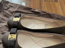 Yastıdaban ayaqqabı Ferragamo