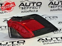 Toyota Rav4 stop işığı