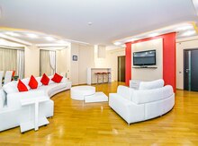 4-otaqlı yeni tikili kirayə verilir, 28 May m., 200 m²