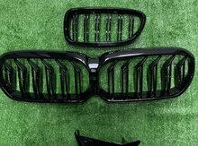 BMW G30 radiator barmaqlığı