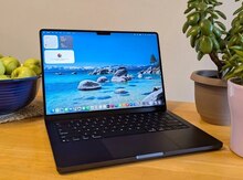 Apple MacBook Pro 14 inch M5 Pro 24/1TB Black 2 cycle