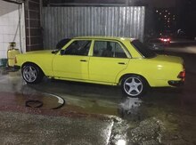 Mercedes E 200, 1977 il