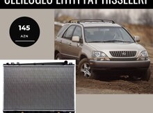 Lexus RX300 su radiatoru
