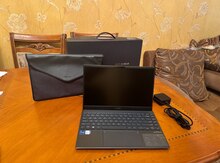 ASUS Zenbook UX325E