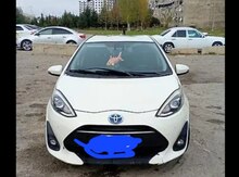 Toyota Aqua icarəsi