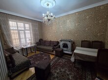 3-otaqlı mənzil, 7 Mkr., 150 m²