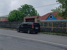 Villa, Qəbələ r.
