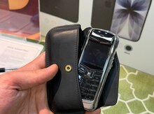Vertu Constellation 2013