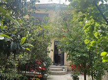 Həyət evi, Mərdəkan qəs.