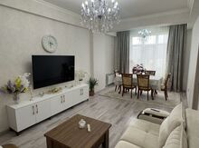 3-otaqlı yeni tikili, Abbas Mirzə Şərifzadə küç., 126 m²