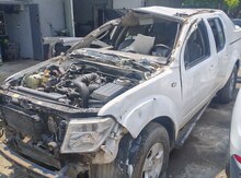 Nissan Navara ehtiyat hissələri