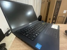 Noutbuk Asus