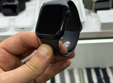Apple Watch Series 7 Aluminum Midnight 45mm